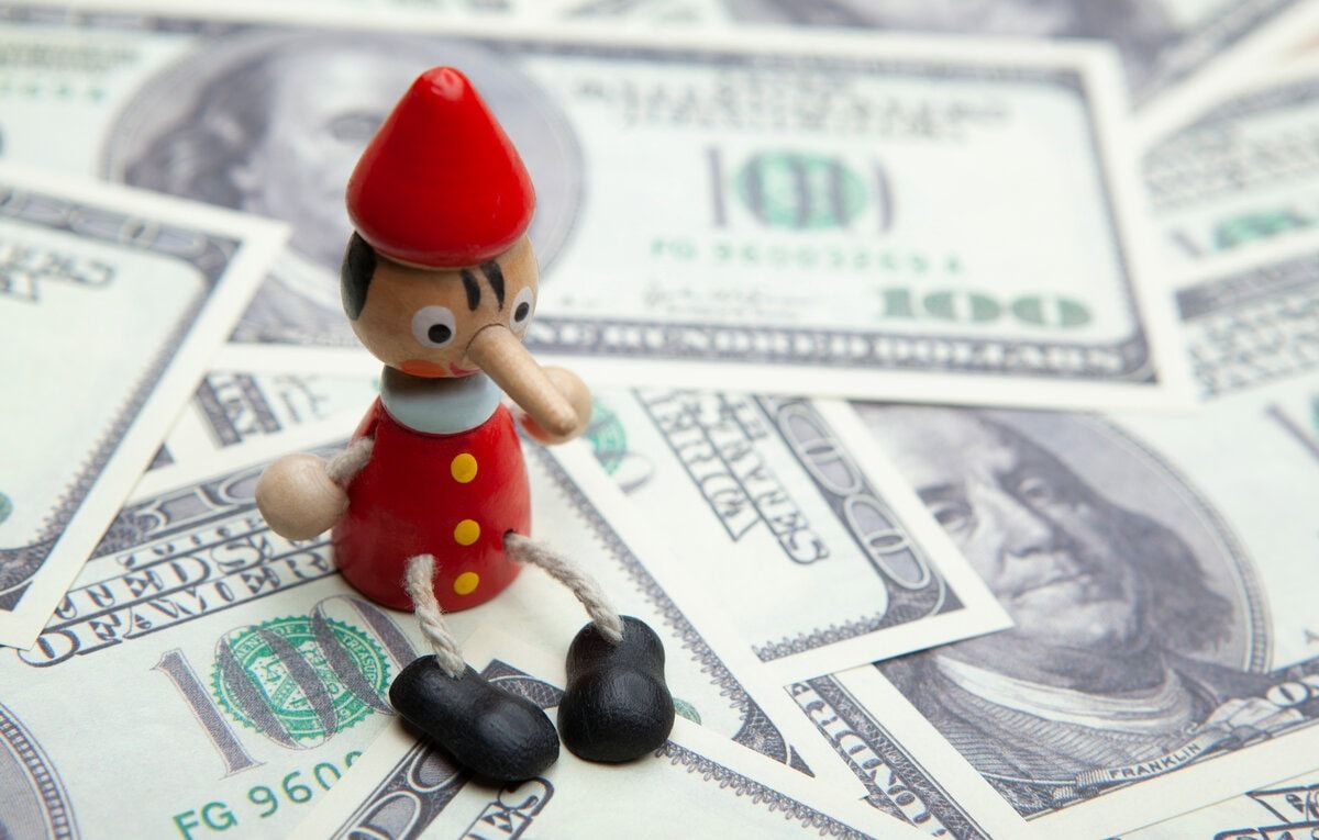 Protecting Yourself from Tax Myths, Mysteries and Frauds